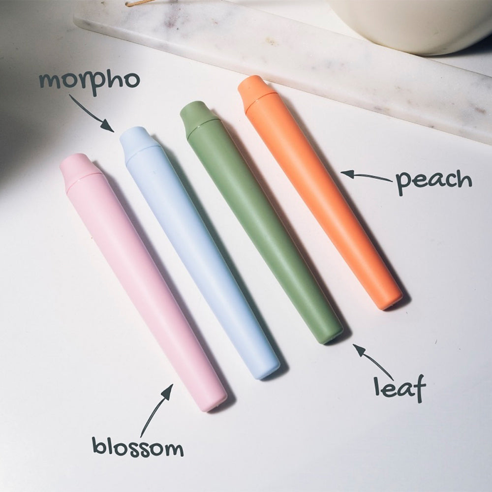 SMOWE Joint Tubes mit beschrifteten Farbbezeichnungen Blossom, Morpho, Leaf und Peach auf hellem Untergrund mit Lichtschatten.